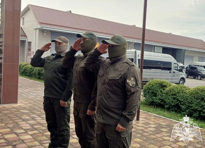Росгвардейцы Карачаево-Черкесии почтили память боевого товарища, погибшего при исполнении служебных обязанностей 