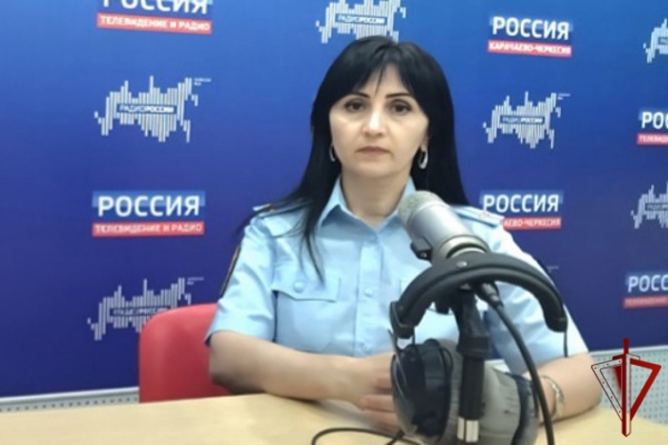 Офицер Росгвардии выступила в прямом эфире радио ГТРК «Карачаево-Черкесия»
