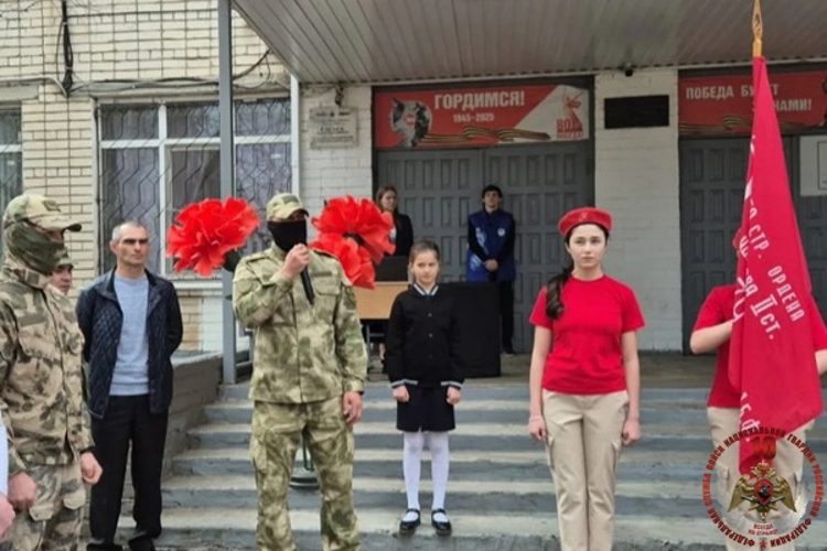   Сотрудники ОМОН «Мустанг» стали почетными гостями патриотического мероприятия