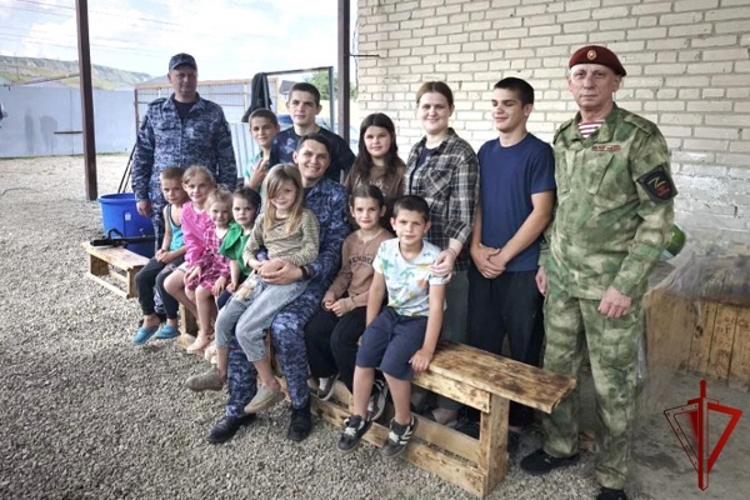 В Карачаево-Черкесии продолжается благотворительная акция «Твори добро» 