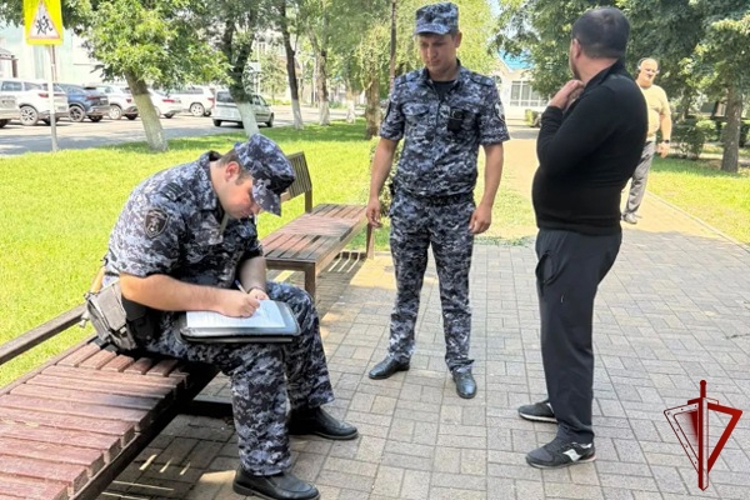 Росгвардейцы Карачаево-Черкесии пресекли нарушение общественного порядка в региональной столице 