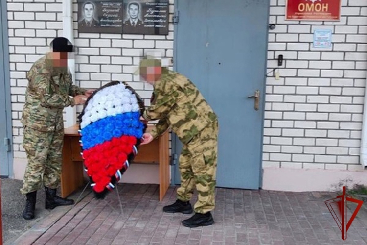 Росгвардейцы Карачаево-Черкесии почтили память погибших товарищей