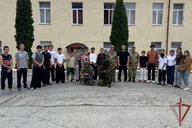 Патриотические мероприятия для детей проводят росгвардейцы на Северном Кавказе