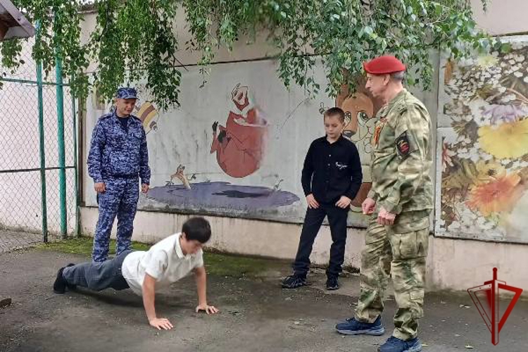 Спортивное мероприятие для воспитанников социального учреждения в Карачаево-Черкесии провели росгвардейцы