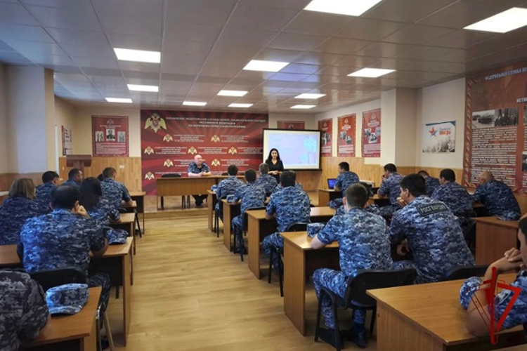 Сотрудники ОВО по г. Черкесску приняли участие в круглом столе по вопросам антиэкстремистской профилактики