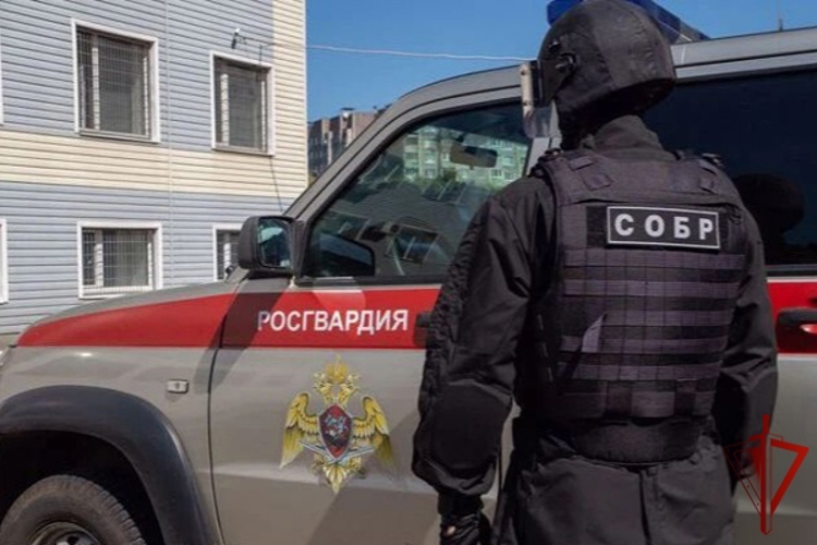 При силовой поддержке Росгвардии в Карачаево-Черкесии прошел рейд по выявлению нарушений миграционного законодательства 